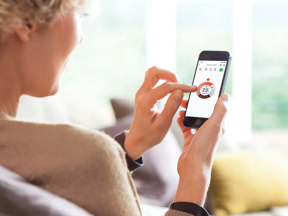 De Daikin Onecta-app op een smartphone