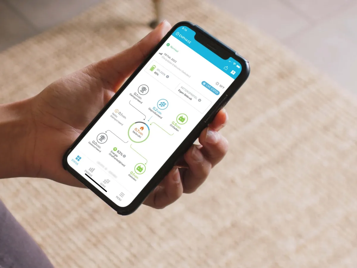 De Enphase-app met de live energiestromen